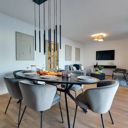 Premium With Beautiful Sea View, Short Walk To The Sea Апартаменты Опатия