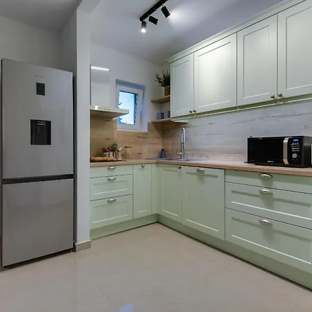 Premium With Beautiful Sea View, Short Walk To The Sea * Опатия